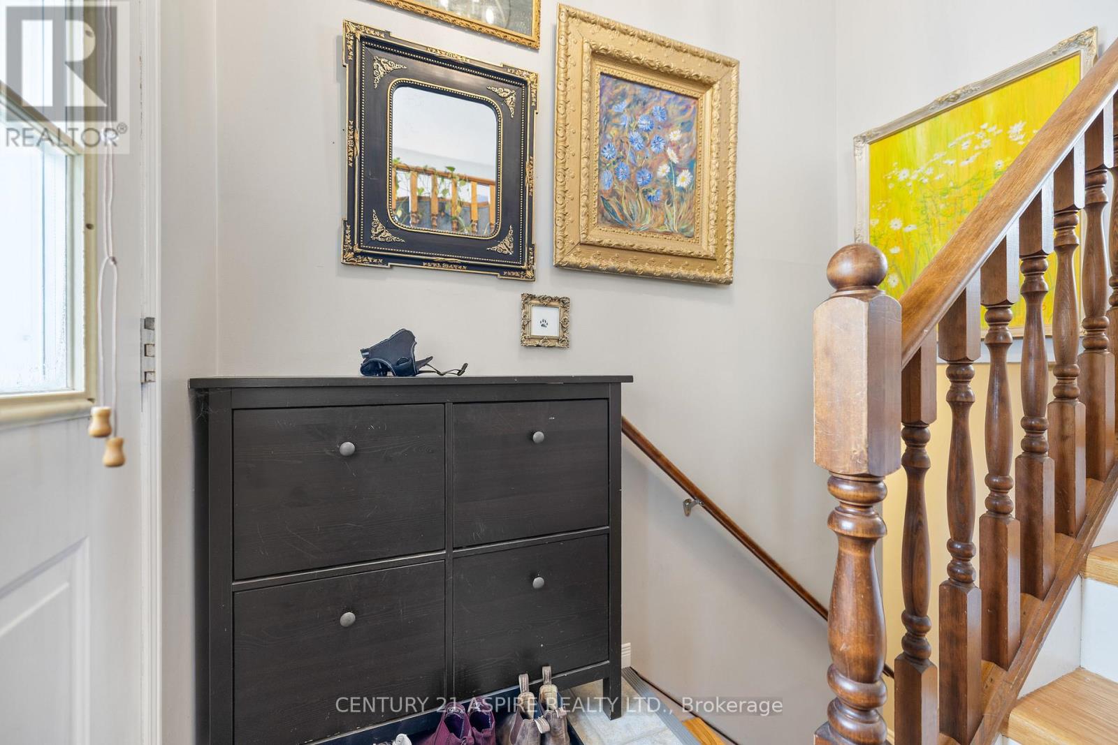 15 Dutch Drive, Petawawa, Ontario  K8H 3M2 - Photo 4 - X12558688