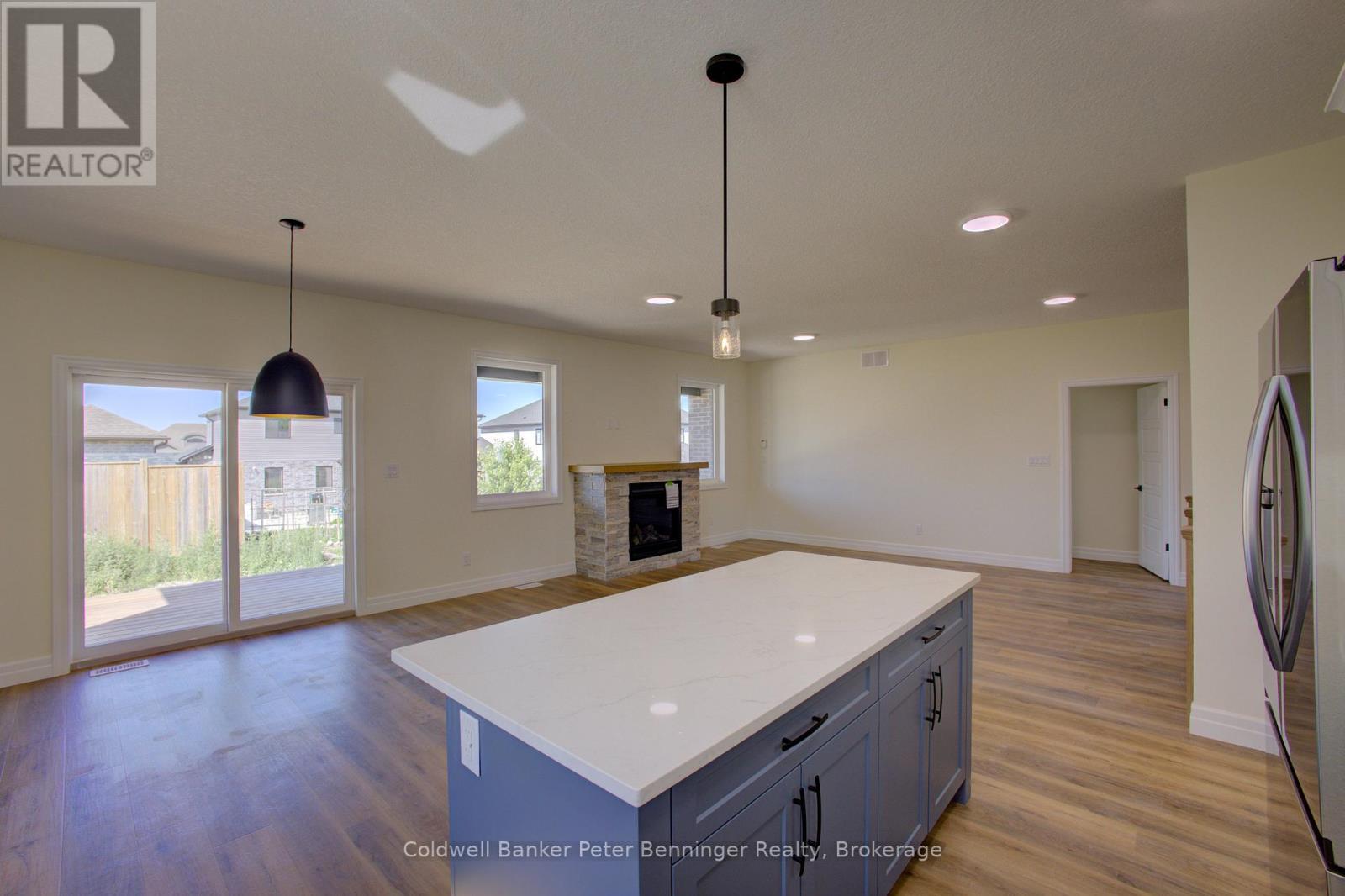 128 Pugh Street, Perth East, Ontario  N0K 1M0 - Photo 13 - X12432262