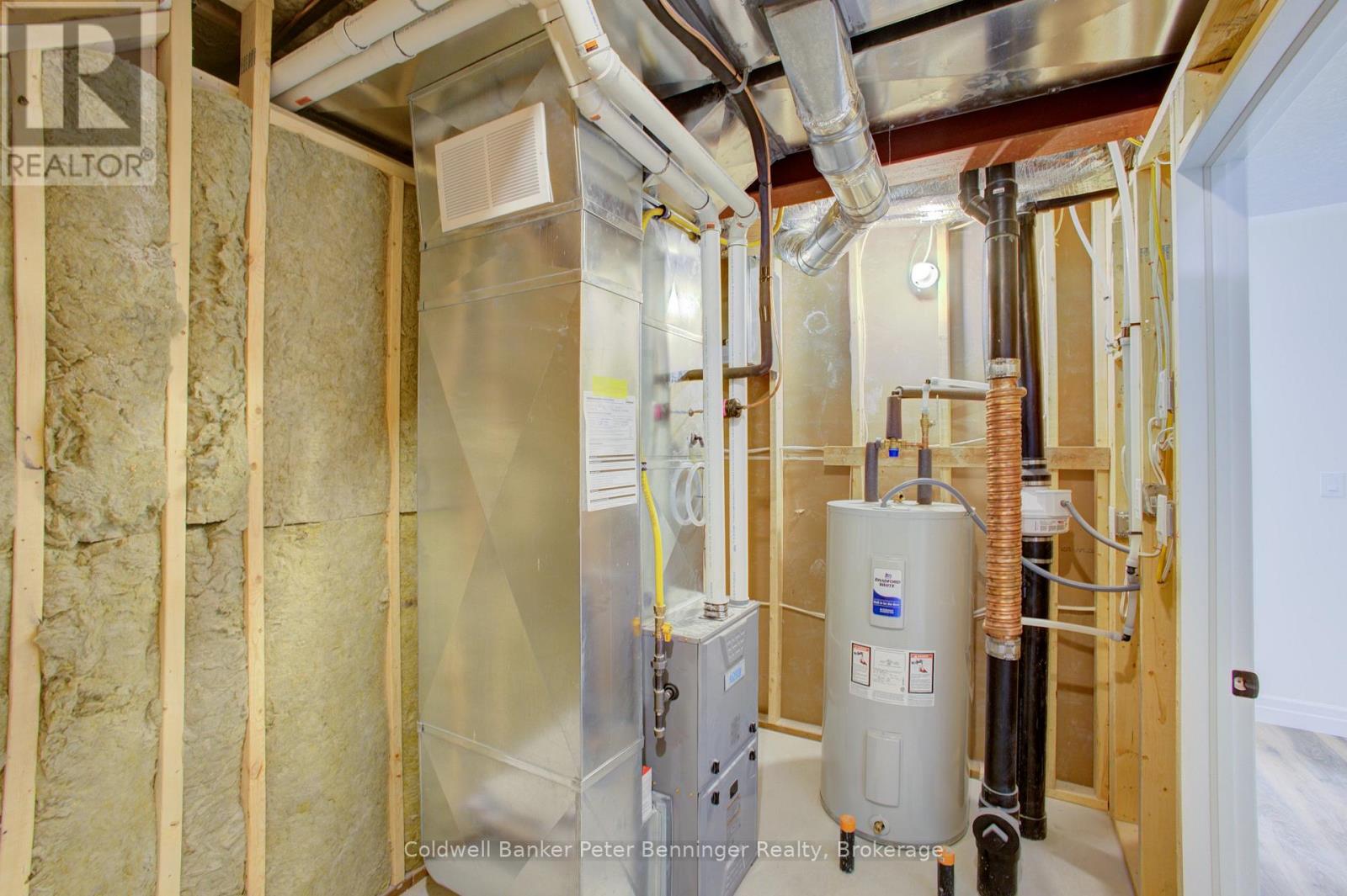 128 Pugh Street, Perth East, Ontario  N0K 1M0 - Photo 37 - X12432262