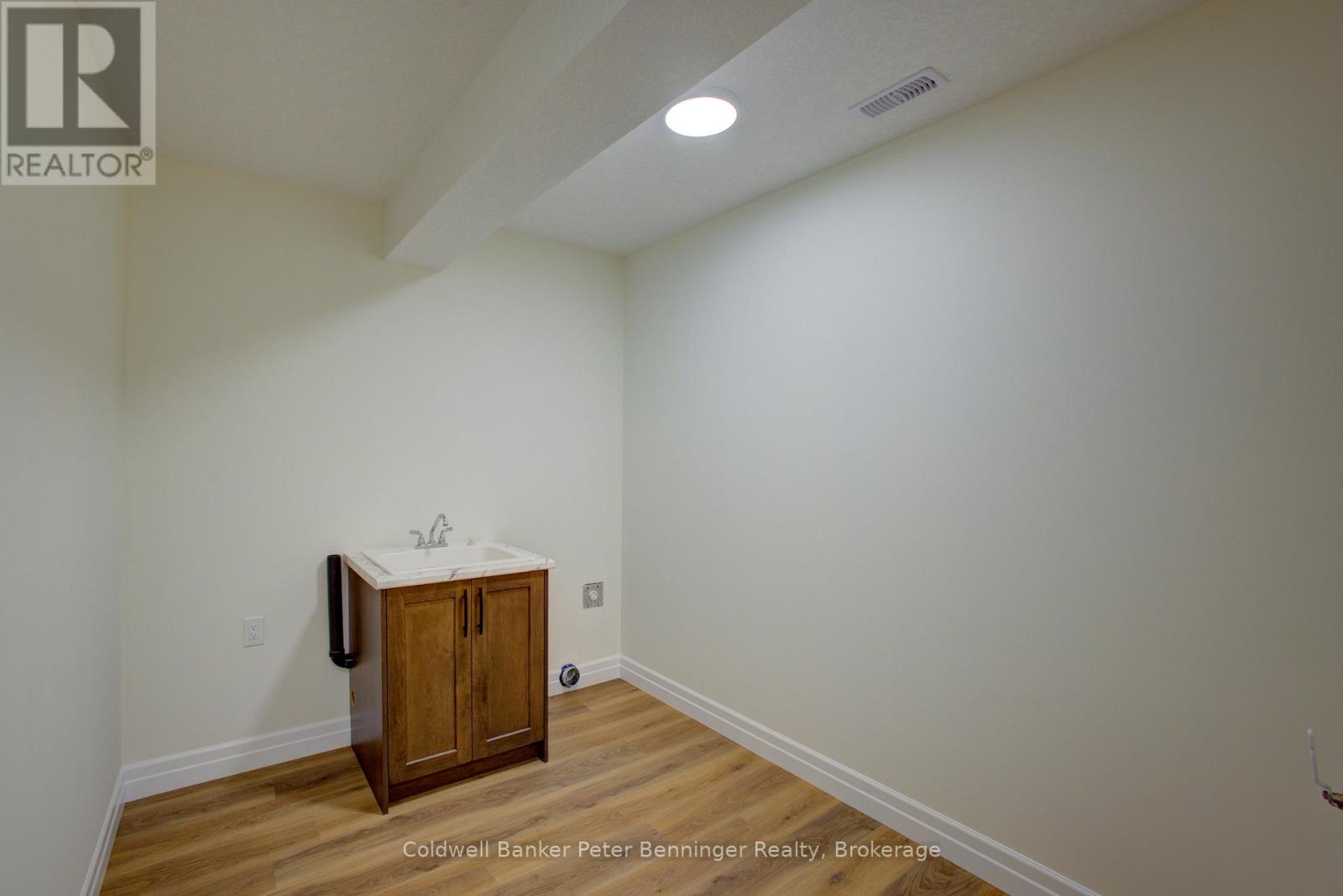 128 Pugh Street, Perth East, Ontario  N0K 1M0 - Photo 32 - X12432262