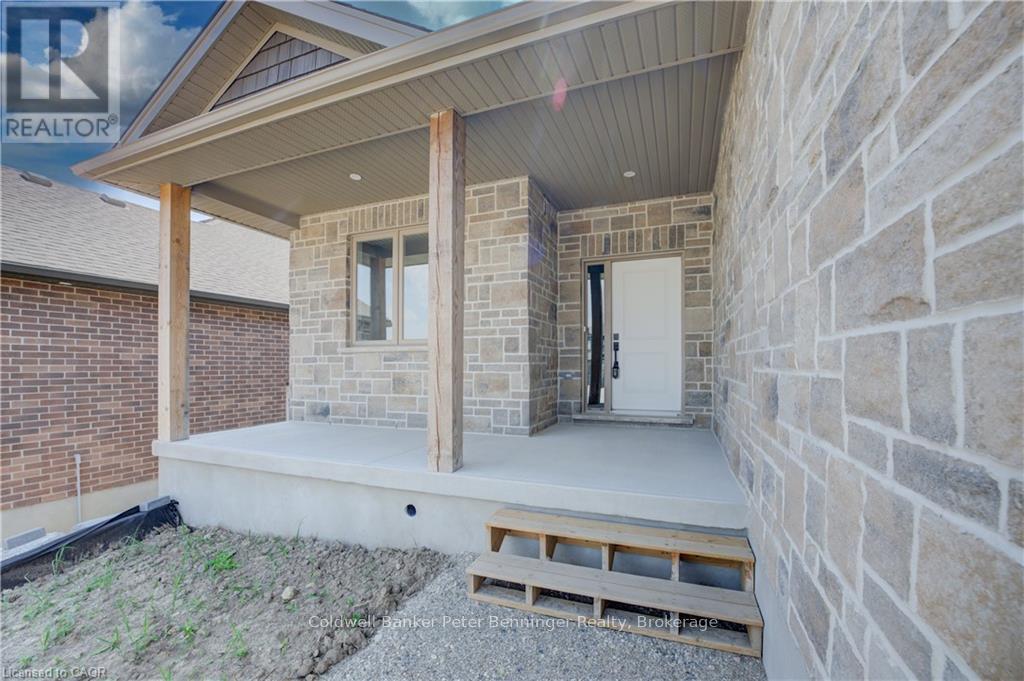 117 Pugh Street, Perth East, Ontario  N0K 1M0 - Photo 31 - X12432549