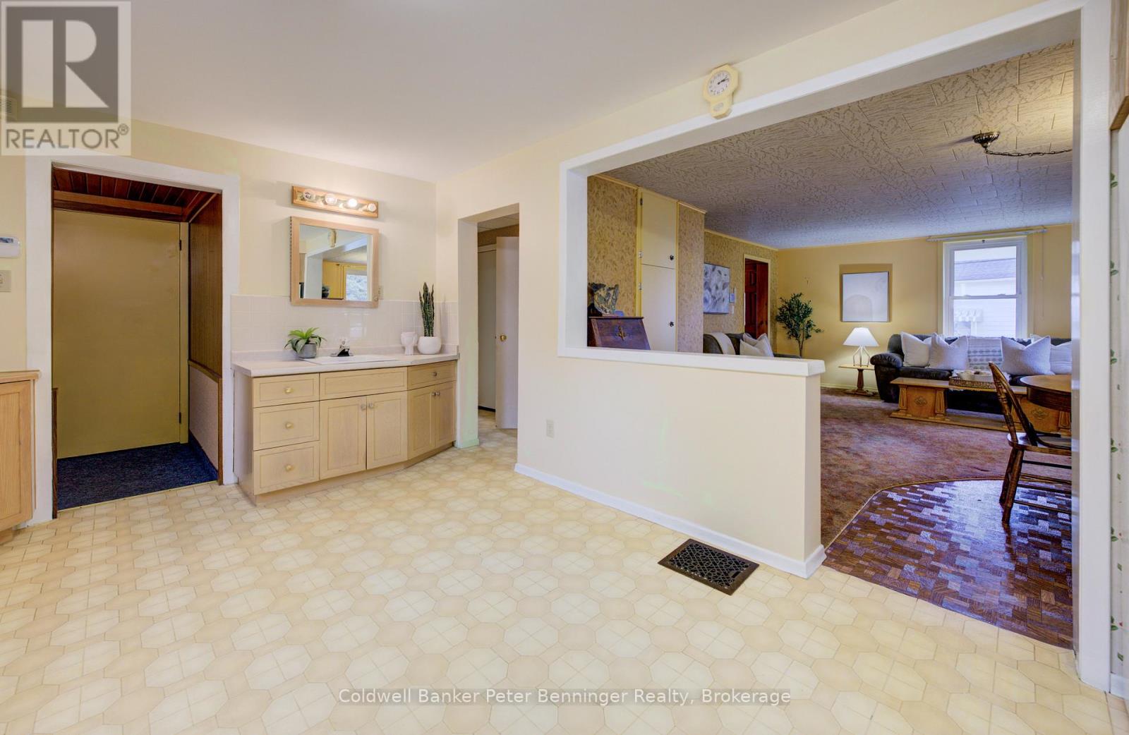 135 Brewery Street, Wilmot, Ontario  N3A 2S5 - Photo 11 - X12537042