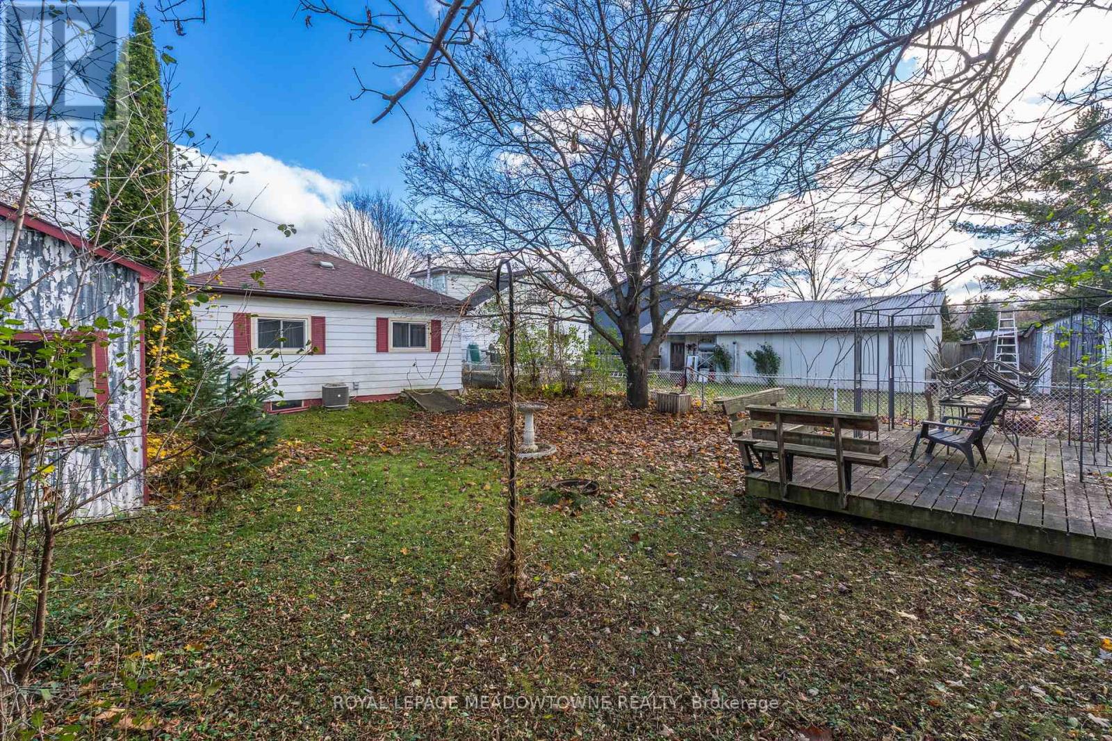 5 Louisa Street, Halton Hills, Ontario  L0P 1K0 - Photo 14 - W12558524