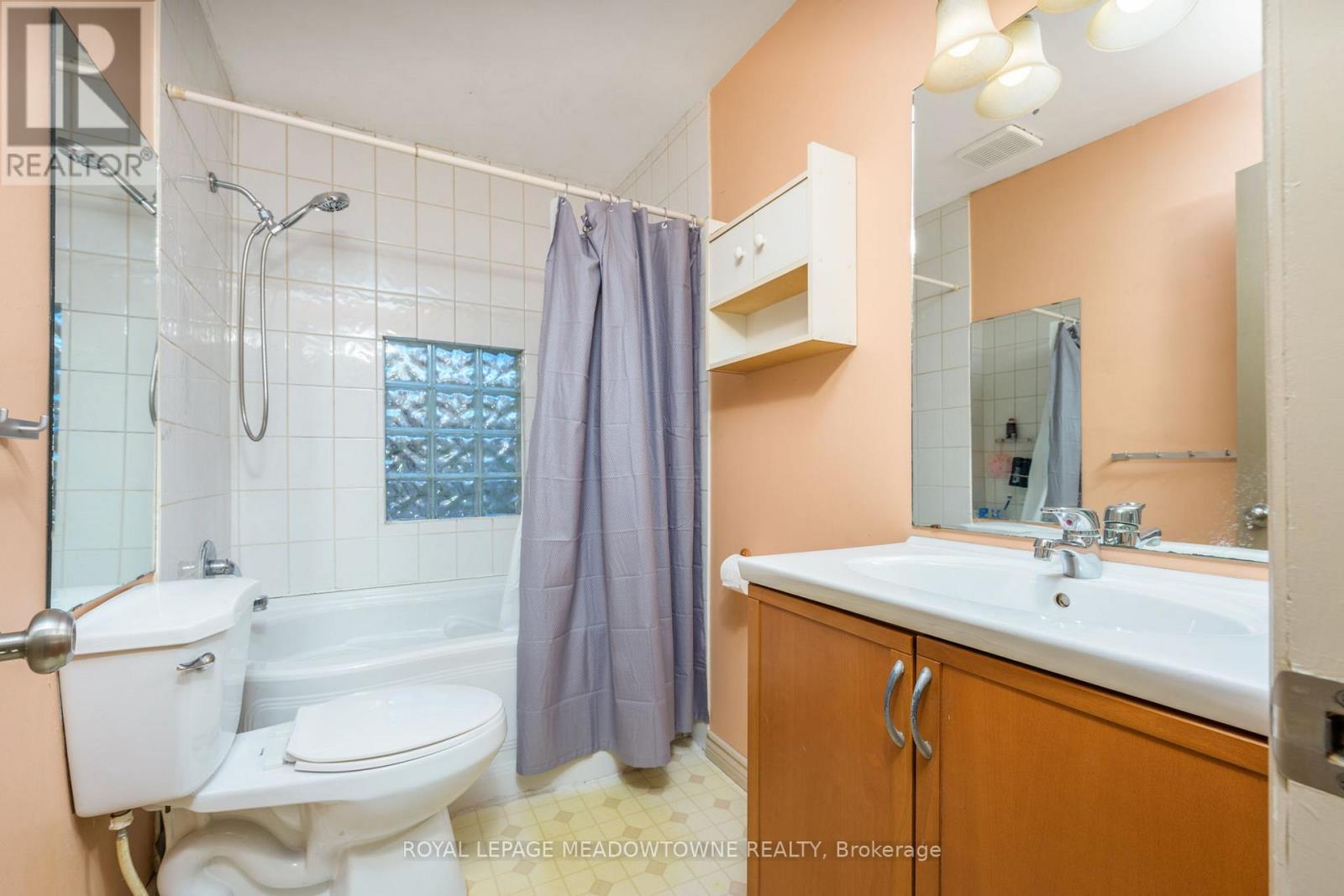 5 Louisa Street, Halton Hills, Ontario  L0P 1K0 - Photo 30 - W12558524