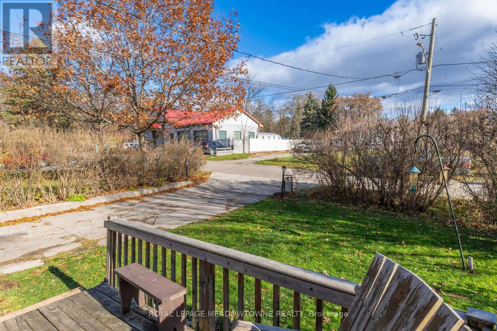 5 Louisa Street, Halton Hills, Ontario  L0P 1K0 - Photo 7 - W12558524