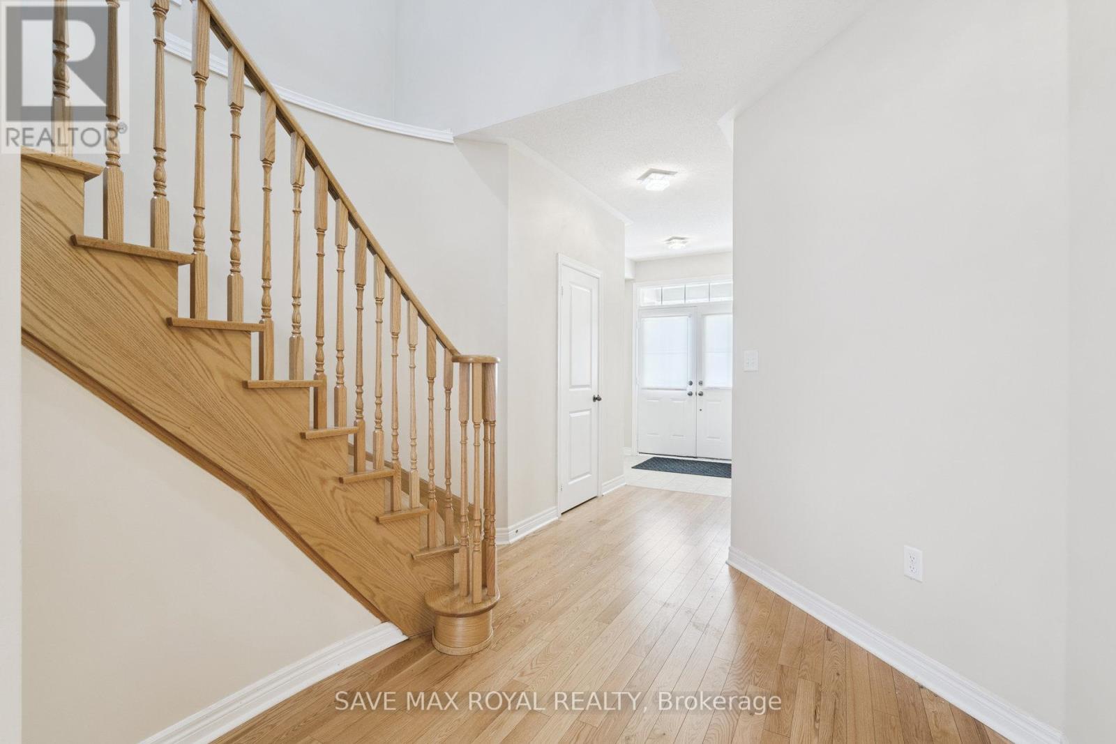 17 Fann Drive, Brampton, Ontario  L7A 4L4 - Photo 7 - W12558530