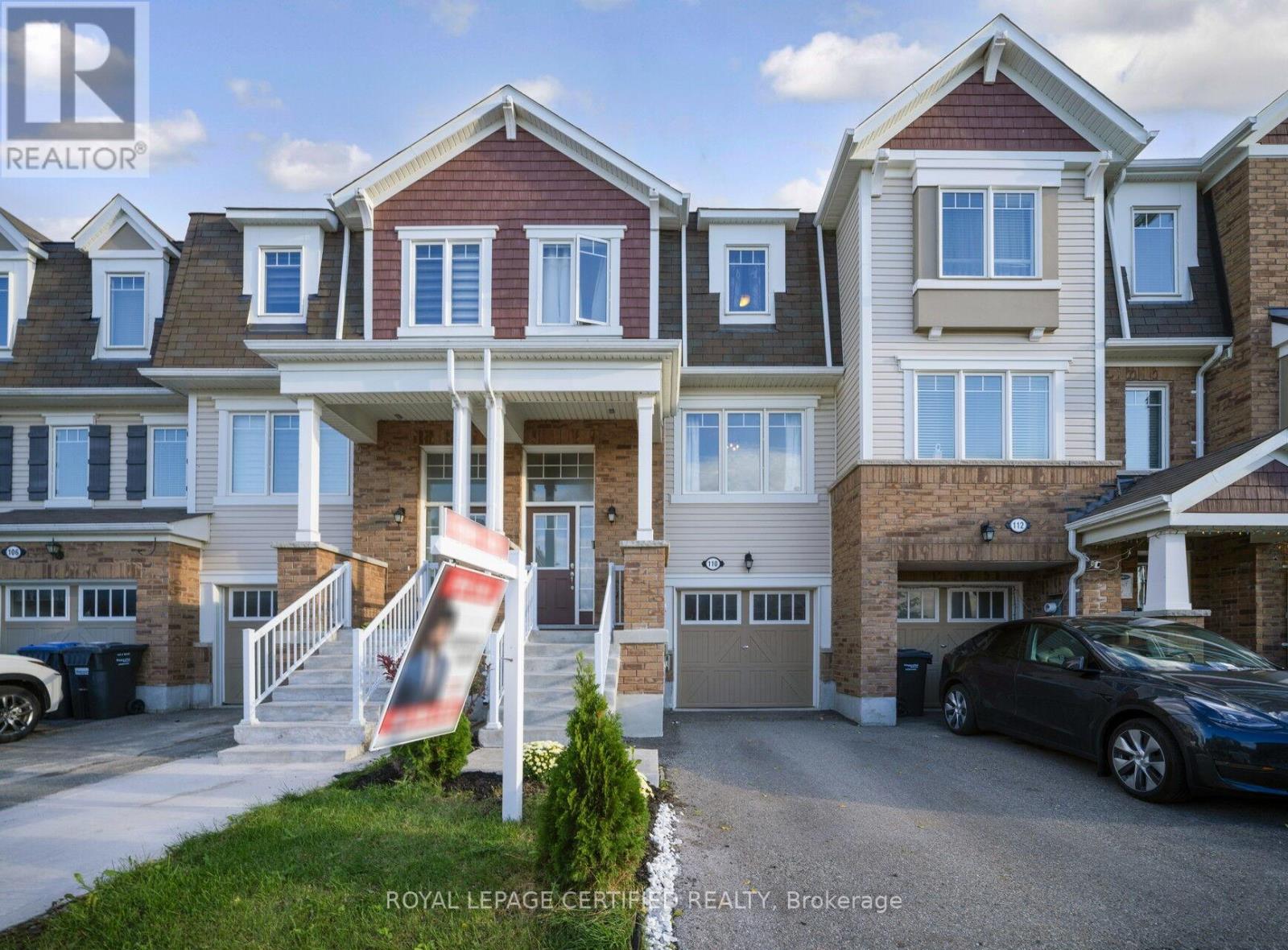 110 BANNISTER CRESCENT, Brampton, Ontario