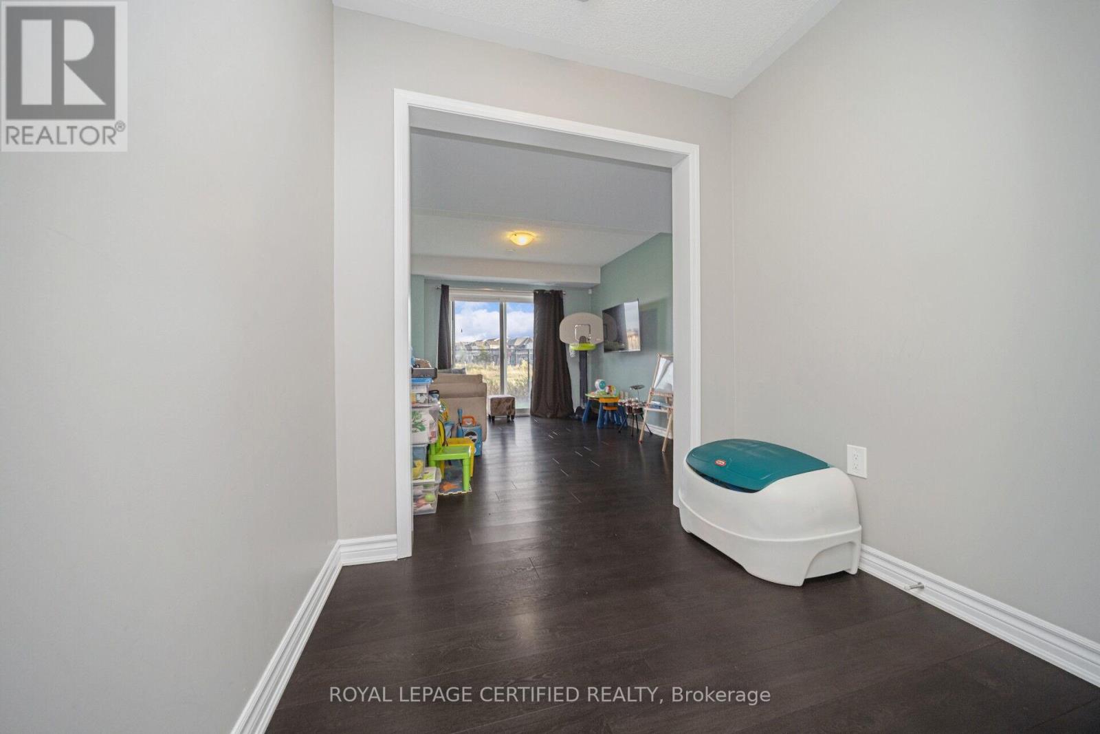 110 Bannister Crescent, Brampton, Ontario  L7A 0G2 - Photo 24 - W12558536