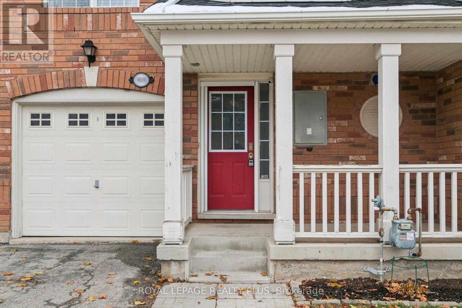 1028 Cooper Avenue, Milton, Ontario  L9T 5W7 - Photo 4 - W12558560