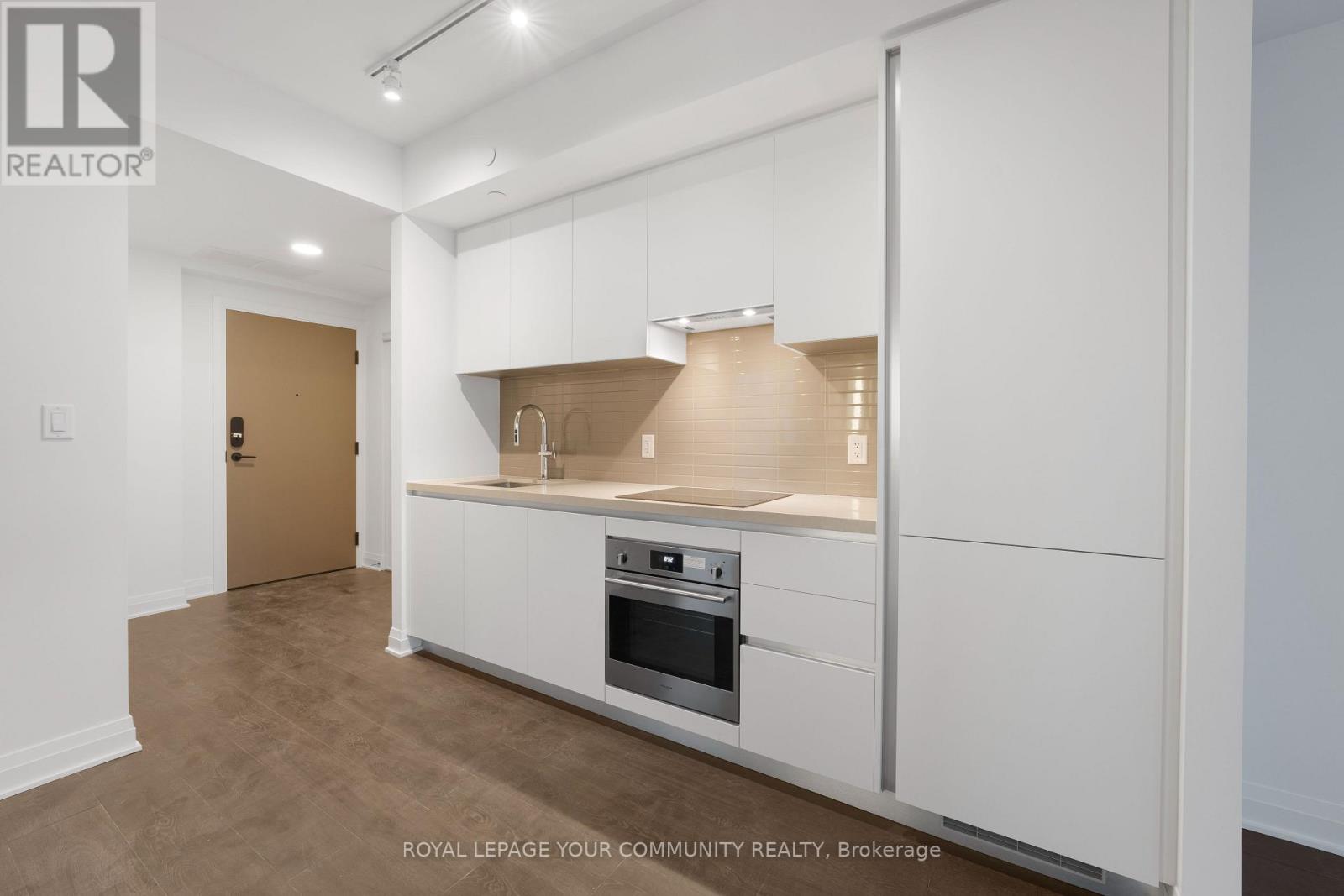 4110 - 4015 The Exchange, Mississauga, Ontario  L5B 1M7 - Photo 8 - W12558582