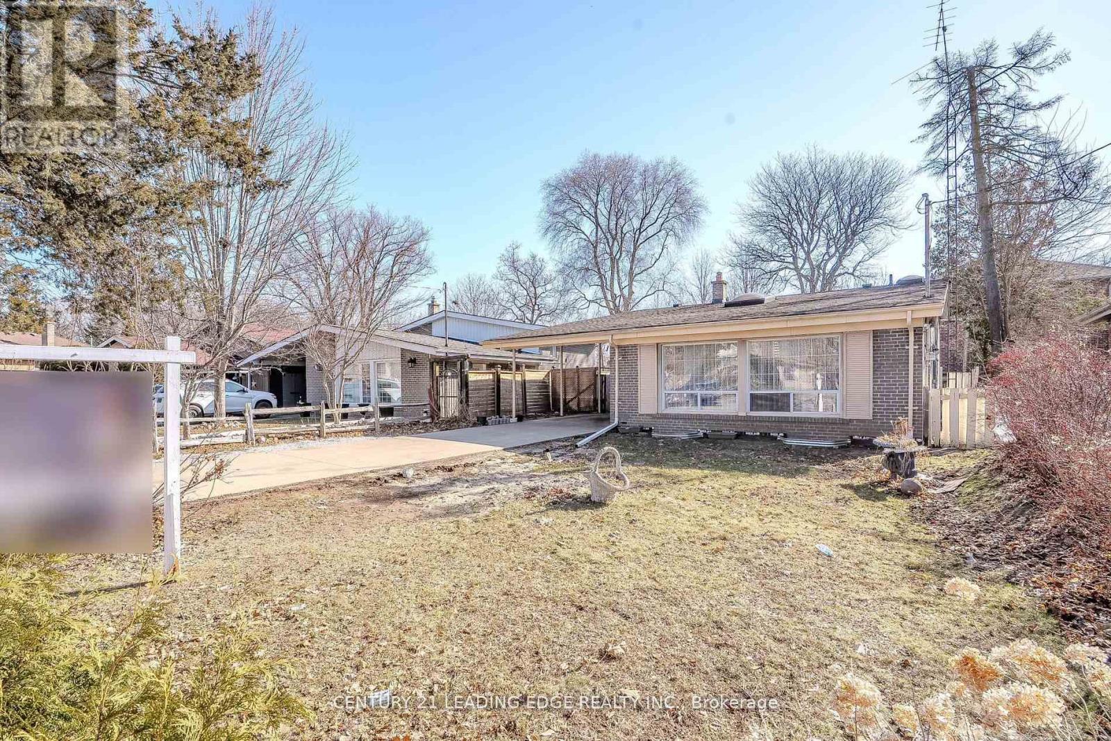 21 Alhart Drive, Toronto, Ontario  M9V 2M8 - Photo 50 - W12558594