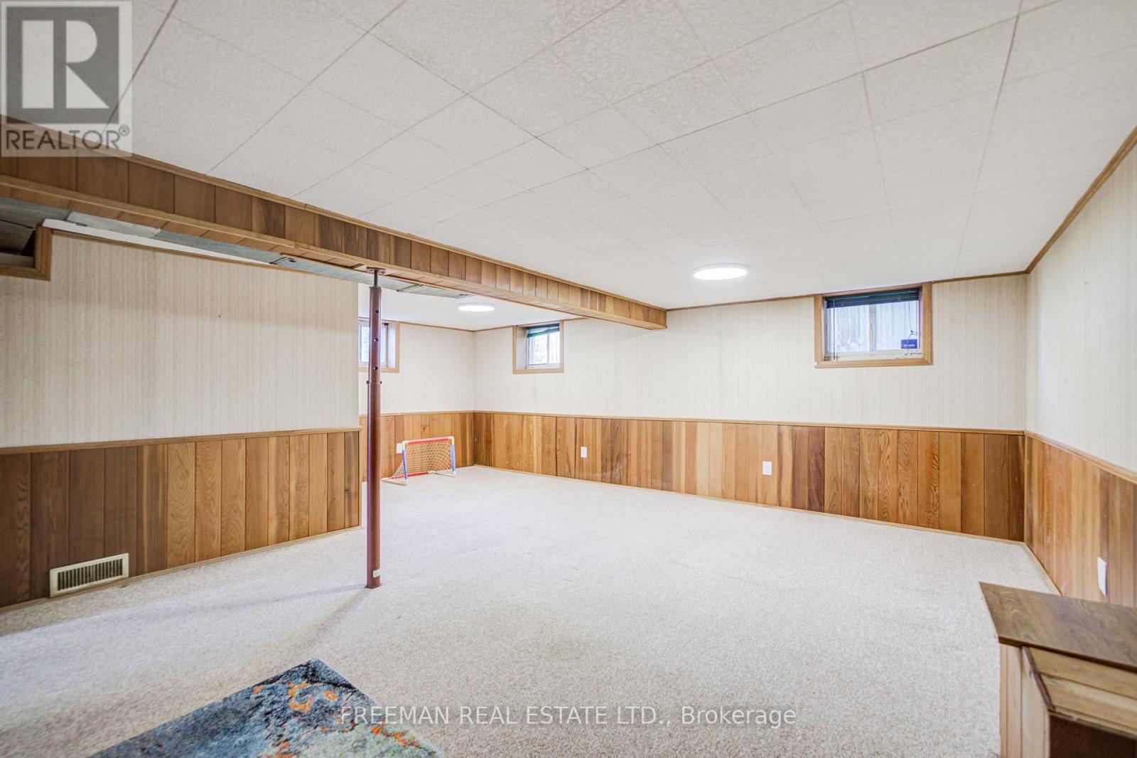 6 Lloyd George Avenue, Toronto, Ontario  M8W 3W4 - Photo 17 - W12558598