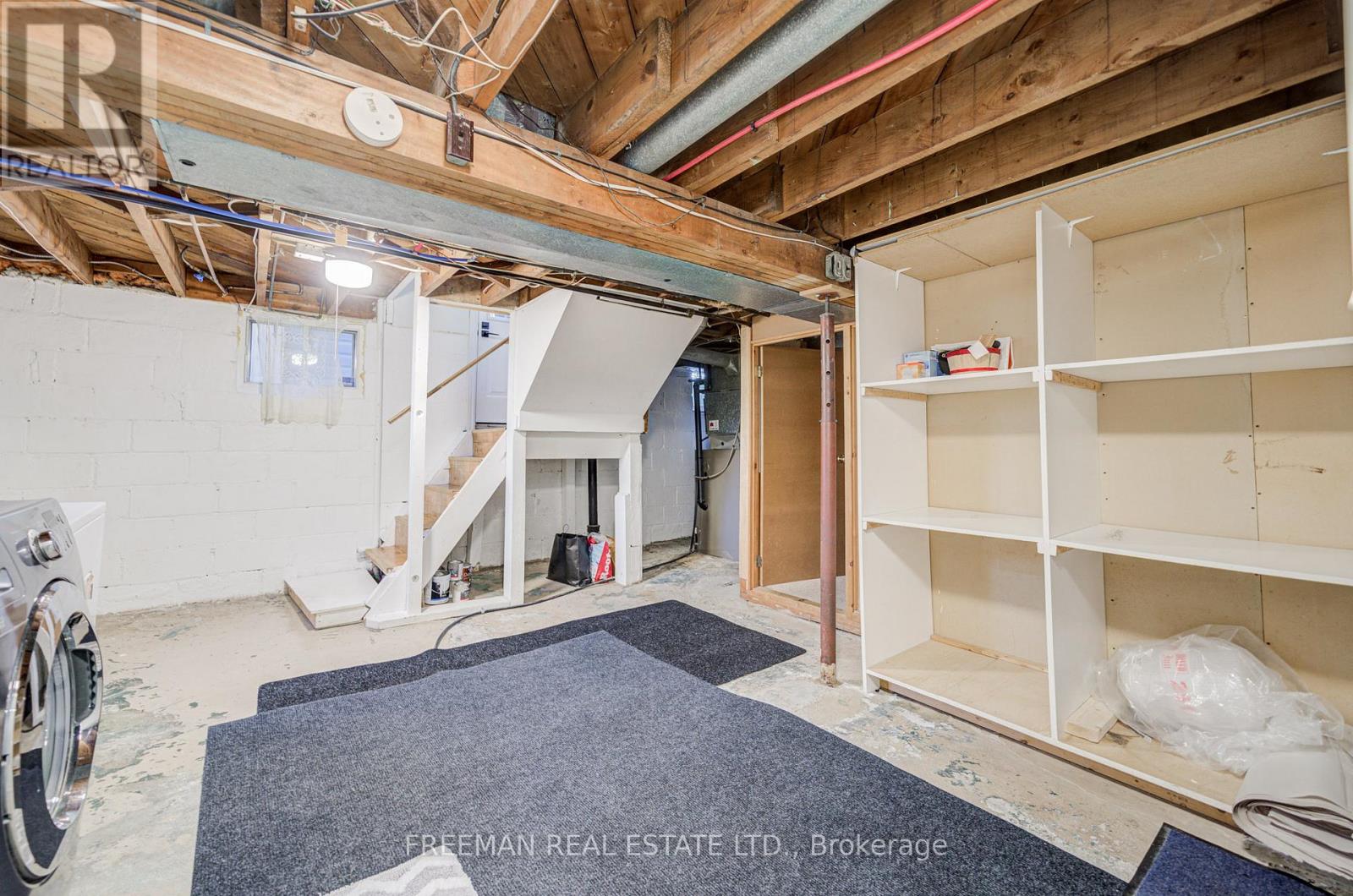 6 Lloyd George Avenue, Toronto, Ontario  M8W 3W4 - Photo 19 - W12558598