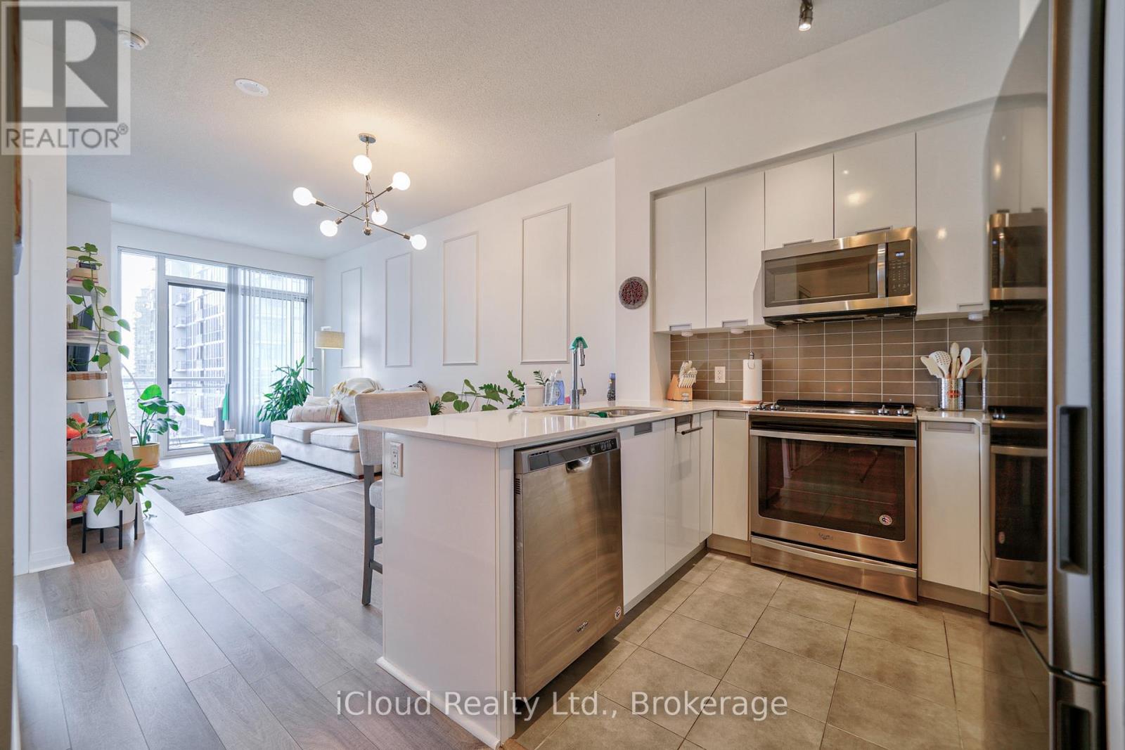 1805 - 5025 Four Springs Avenue, Mississauga, Ontario  L5R 0G5 - Photo 12 - W12558628