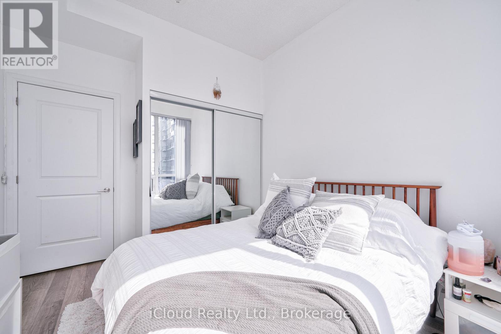 1805 - 5025 Four Springs Avenue, Mississauga, Ontario  L5R 0G5 - Photo 33 - W12558628