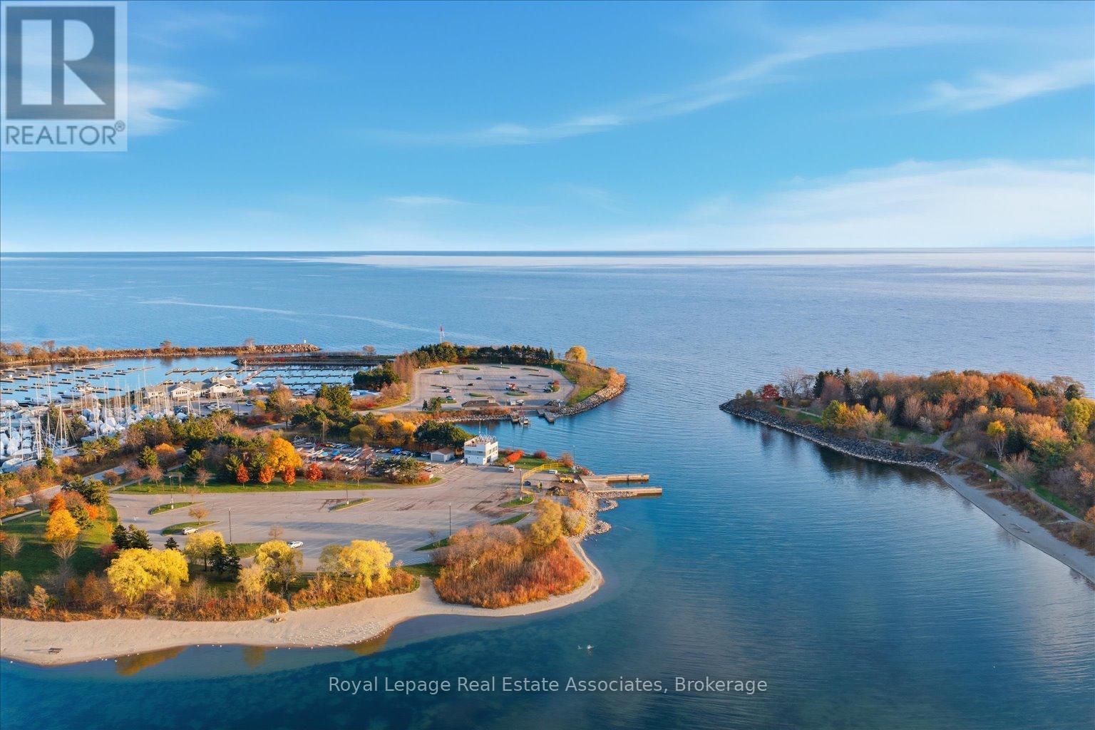 859 Aviation Road, Mississauga, Ontario  L5G 4H5 - Photo 14 - W12558632