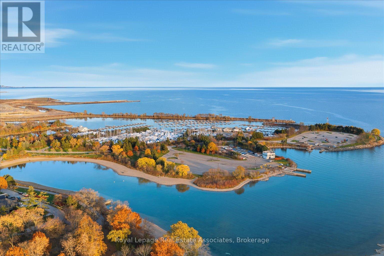 859 Aviation Road, Mississauga, Ontario  L5G 4H5 - Photo 16 - W12558632