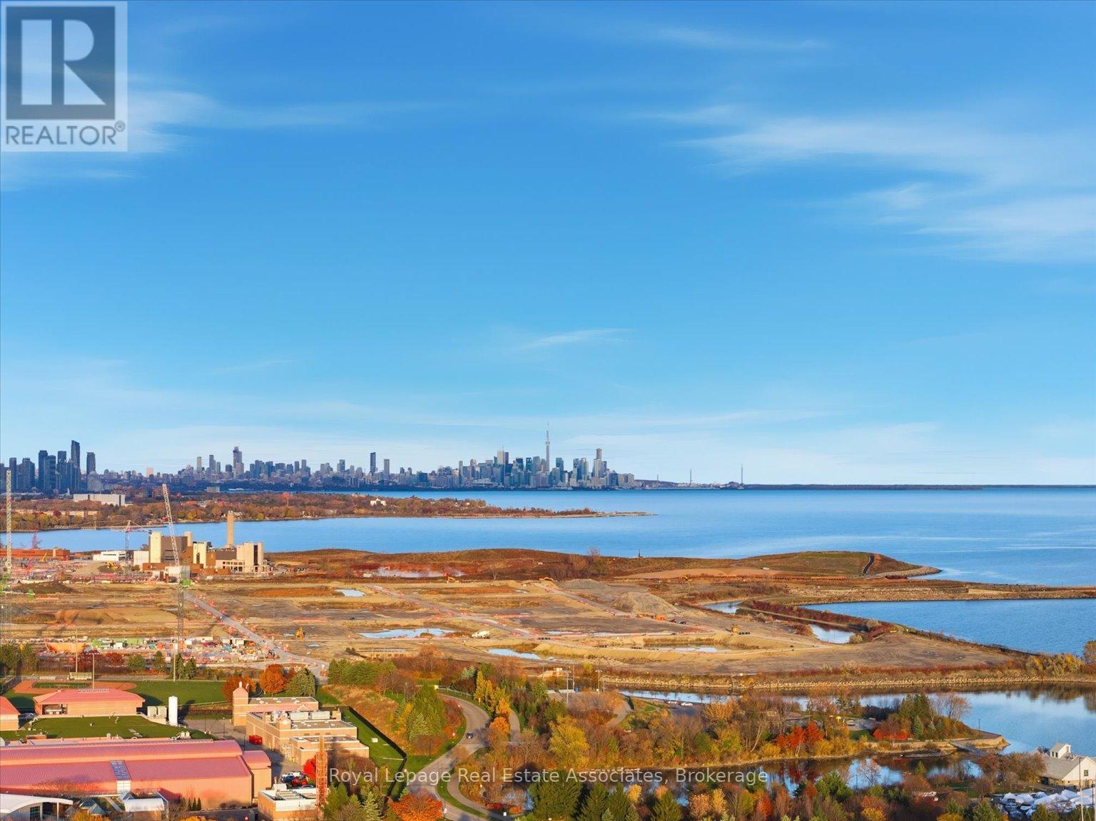 859 Aviation Road, Mississauga, Ontario  L5G 4H5 - Photo 17 - W12558632