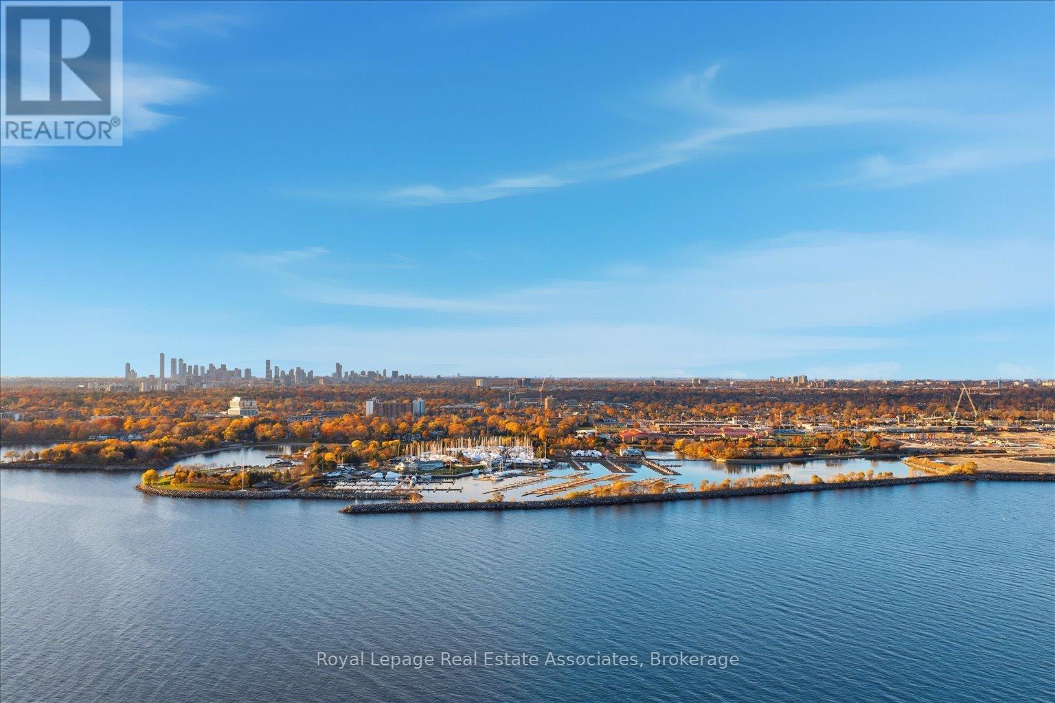 859 Aviation Road, Mississauga, Ontario  L5G 4H5 - Photo 21 - W12558632