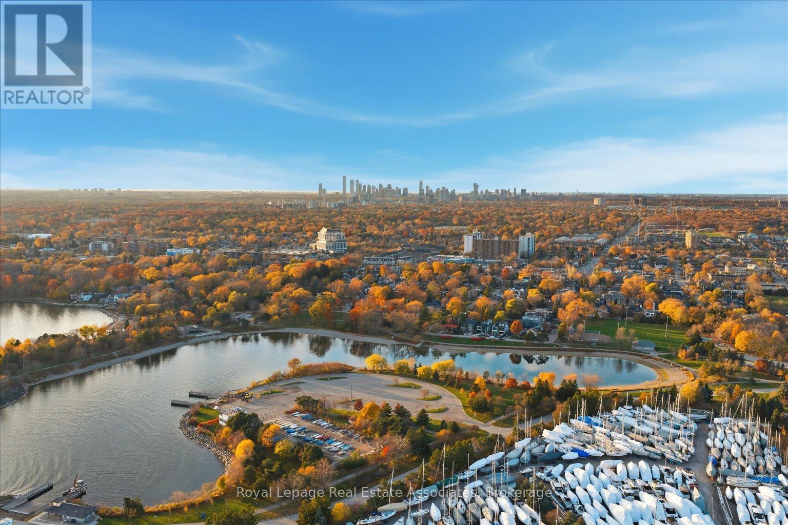 859 Aviation Road, Mississauga, Ontario  L5G 4H5 - Photo 22 - W12558632