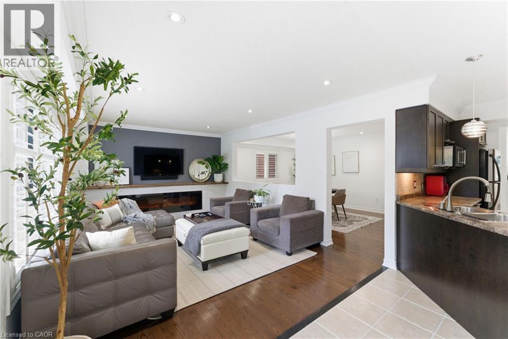 198 Springvalley Crescent, Hamilton, Ontario  L9C 0B4 - Photo 15 - 40789298