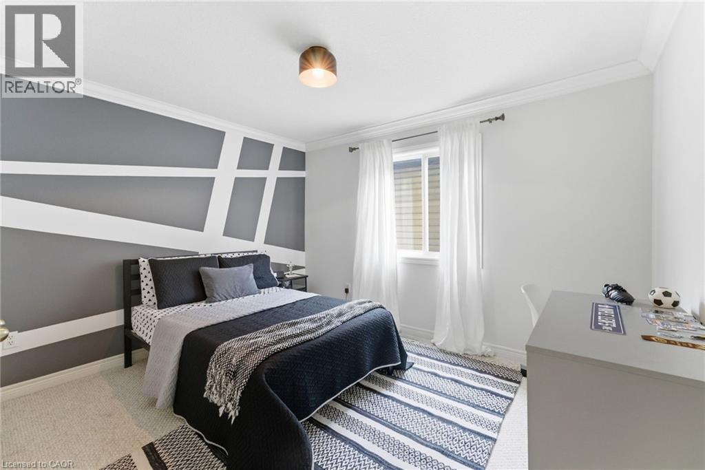 198 Springvalley Crescent, Hamilton, Ontario  L9C 0B4 - Photo 24 - 40789298