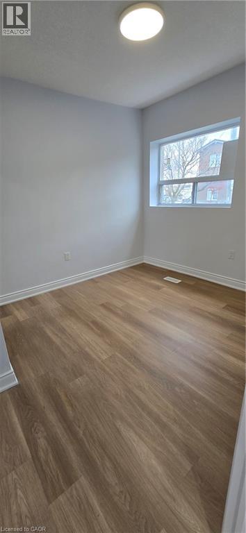 183 S Ottawa Street S, Kitchener, Ontario  N2G 3T3 - Photo 10 - 40789272