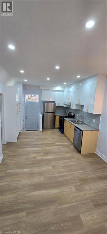 183 S Ottawa Street S, Kitchener, Ontario  N2G 3T3 - Photo 2 - 40789272