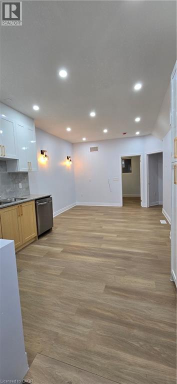 183 S Ottawa Street S, Kitchener, Ontario  N2G 3T3 - Photo 3 - 40789272