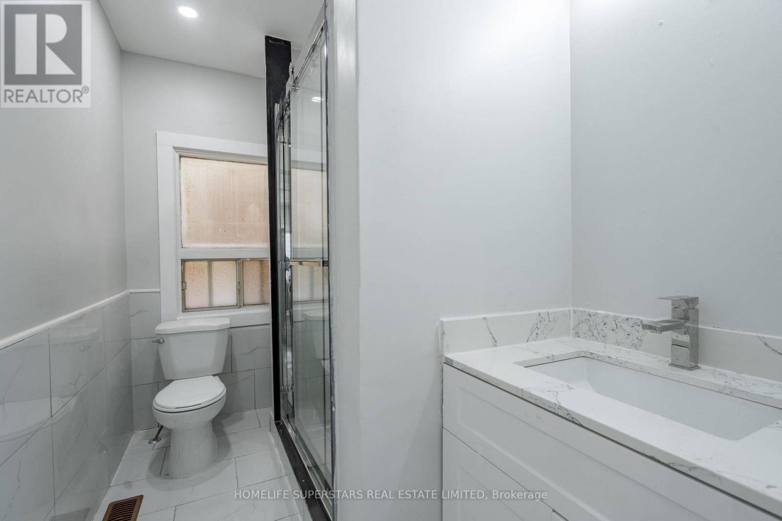 4550 Homewood Avenue, Niagara Falls, Ontario  L2E 4X8 - Photo 16 - X12558604