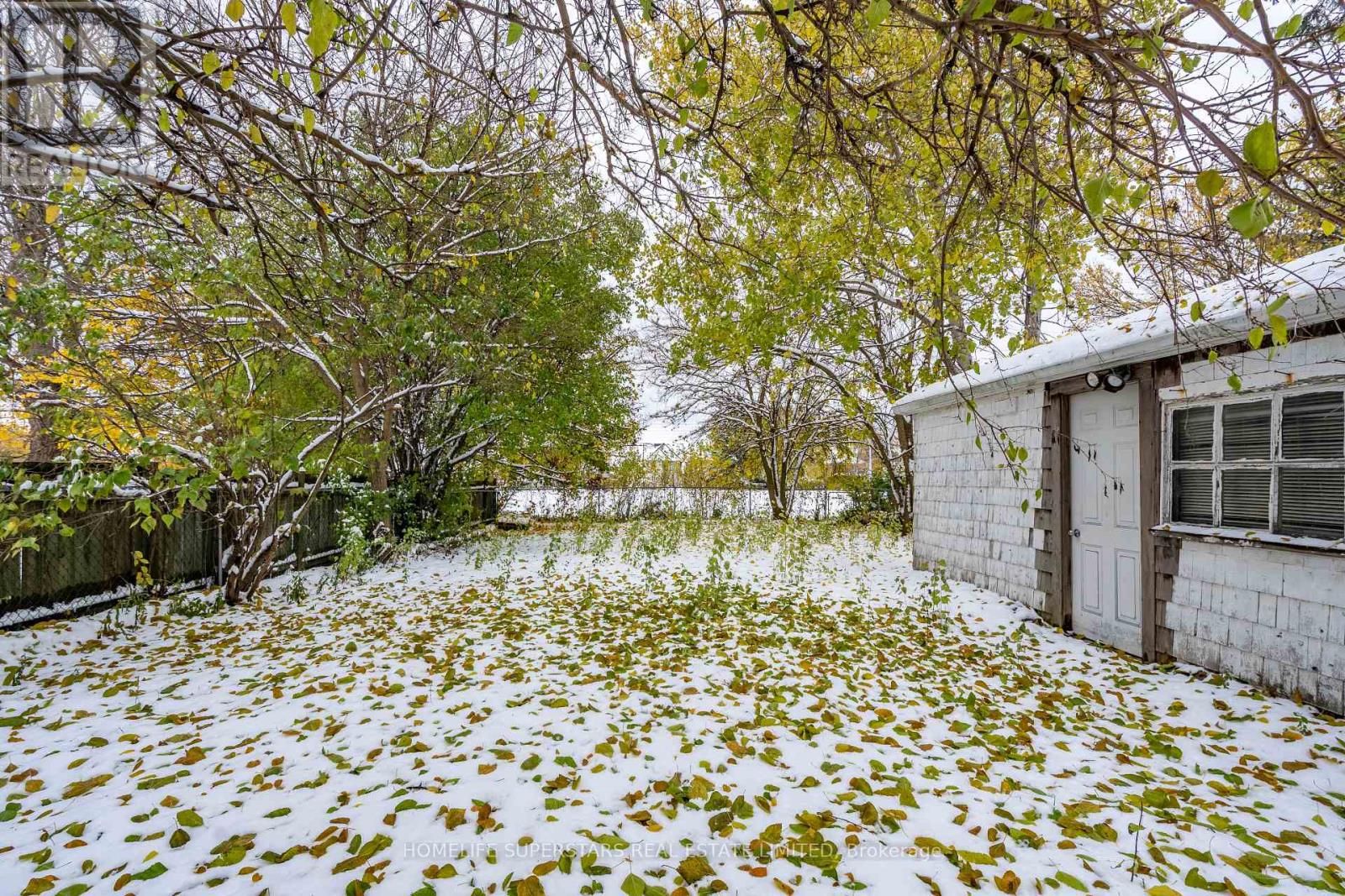 4550 Homewood Avenue, Niagara Falls, Ontario  L2E 4X8 - Photo 27 - X12558604