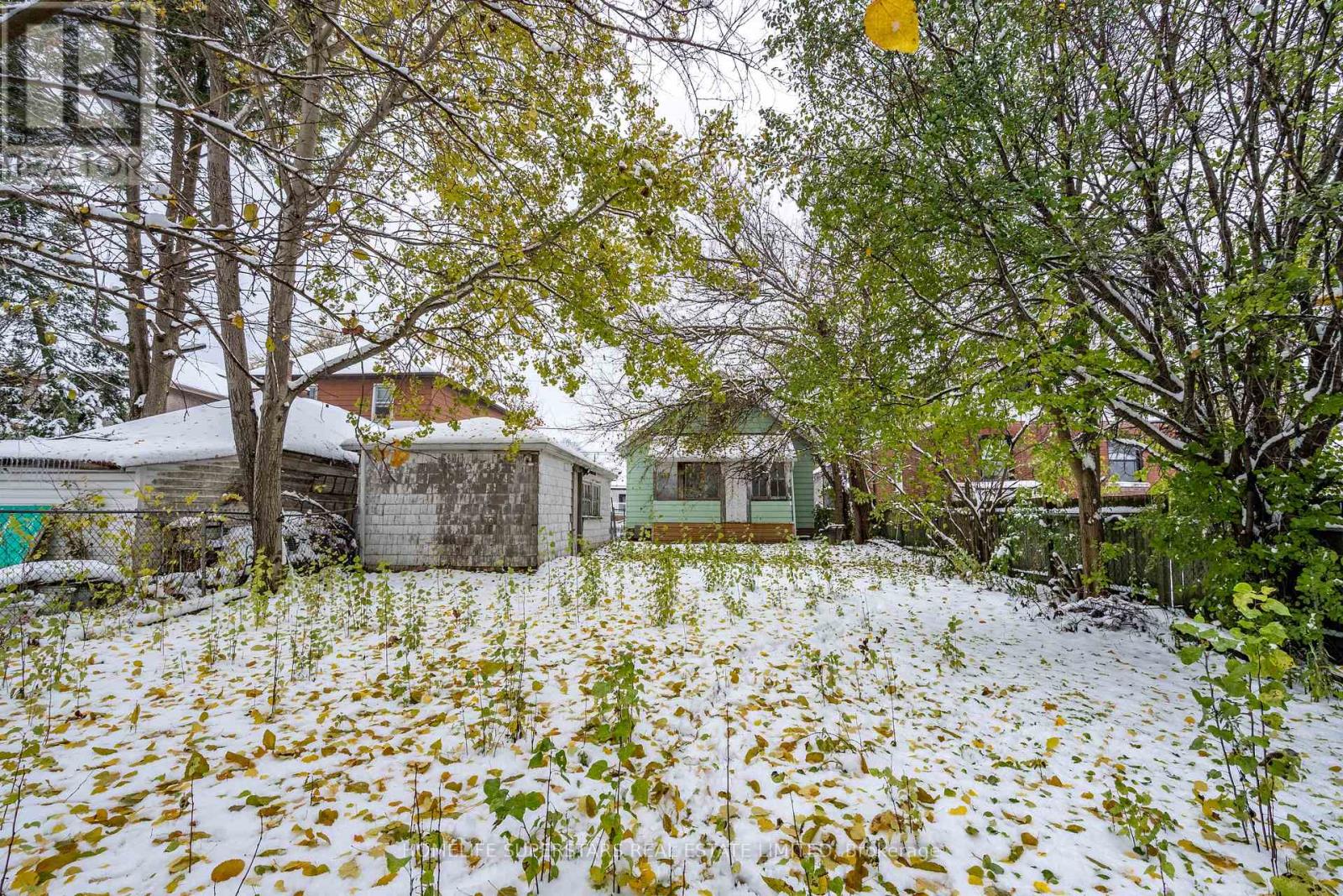 4550 Homewood Avenue, Niagara Falls, Ontario  L2E 4X8 - Photo 29 - X12558604