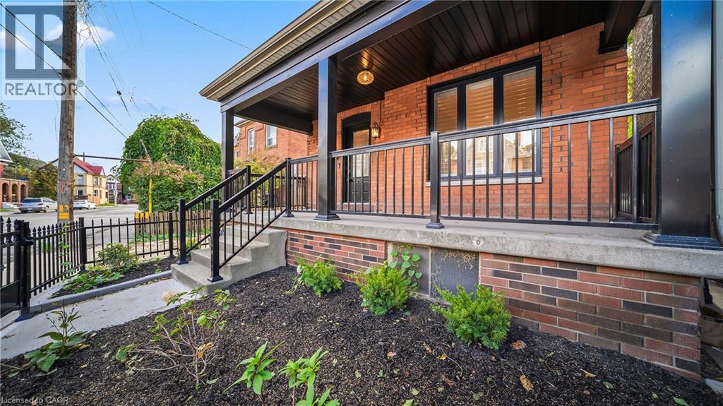 708 Wilson Street, Hamilton, Ontario  L8L 1V6 - Photo 3 - 40782477