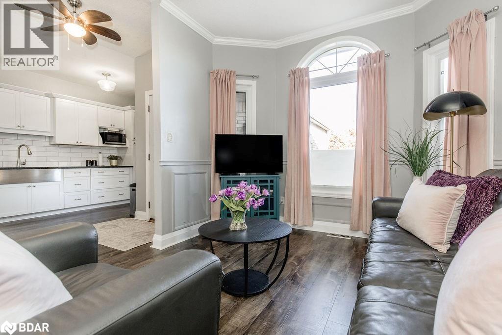 9 Aikens Crescent, Barrie, Ontario  L4N 8M6 - Photo 10 - 40785960