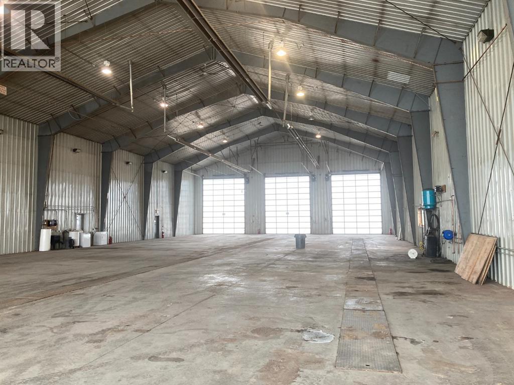 253 Burnt Park Drive, Rural Red Deer County, Alberta  T4S 2L4 - Photo 11 - A2271356