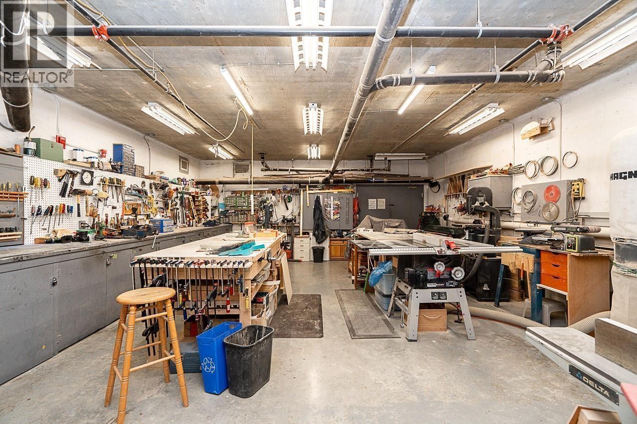 202 3098 Guildford Way, Coquitlam, British Columbia  V3B 7W8 - Photo 39 - R3068153