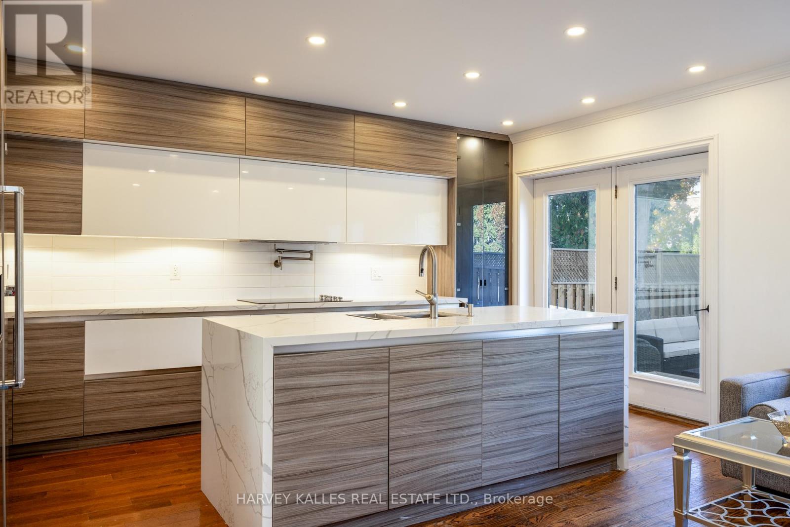 204 Brooke Avenue, Toronto, Ontario  M5M 2K6 - Photo 10 - C12558650