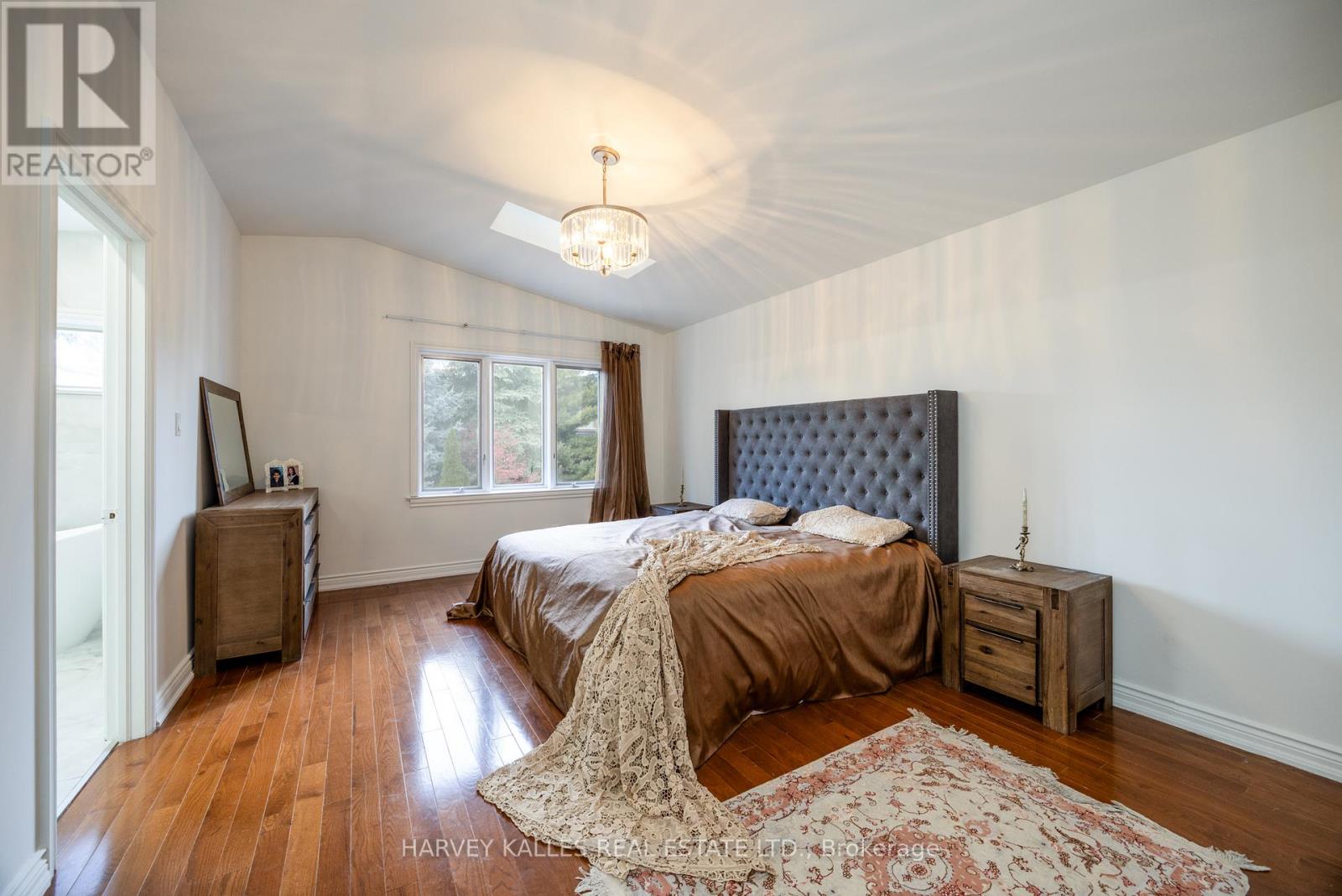 204 Brooke Avenue, Toronto, Ontario  M5M 2K6 - Photo 19 - C12558650