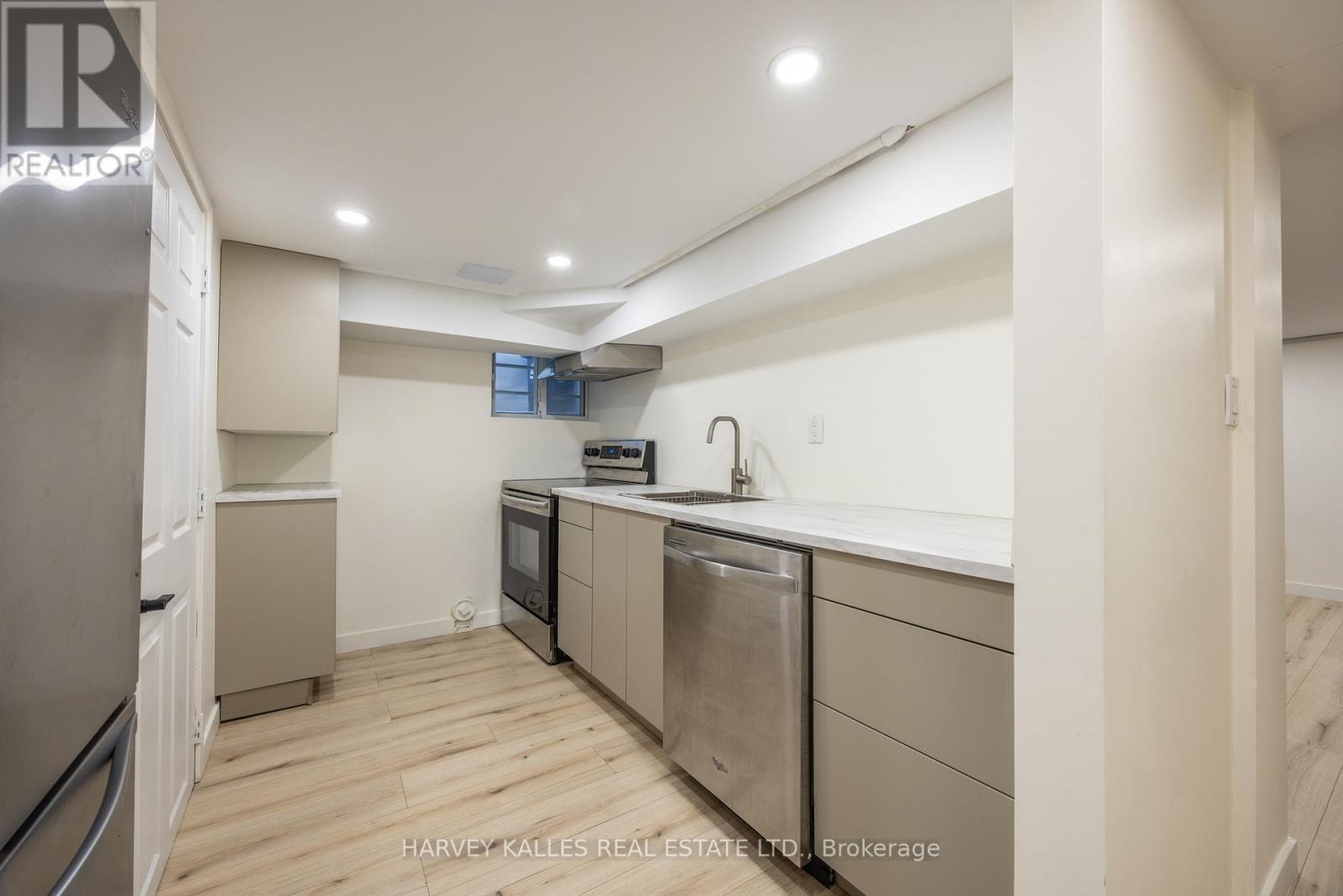 204 Brooke Avenue, Toronto, Ontario  M5M 2K6 - Photo 35 - C12558650