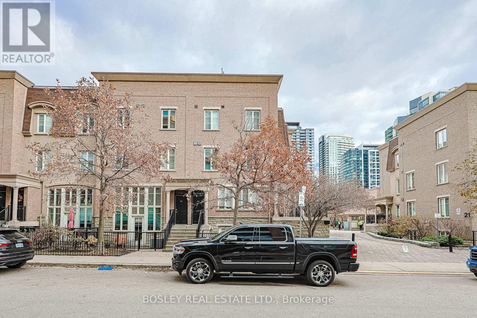 923 - 50 Western Battery Road, Toronto, Ontario  M6K 3P1 - Photo 2 - C12558666