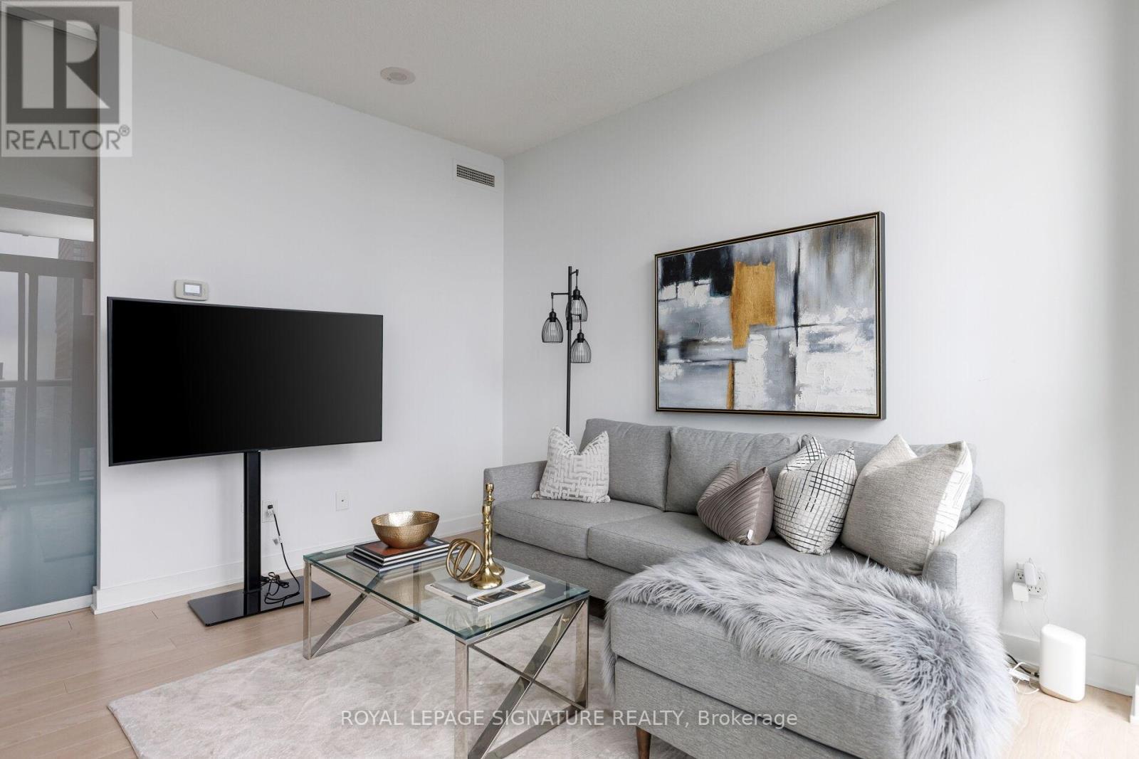 3410 - 110 Charles Street E, Toronto, Ontario  M4Y 1T5 - Photo 5 - C12558708