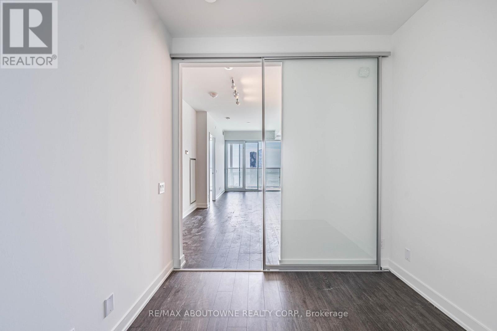 5308 - 88 Queen Street E, Toronto, Ontario  M5C 0B6 - Photo 32 - C12558720