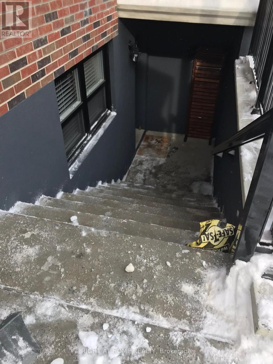 Lower - 158 Lisgar Street, Toronto, Ontario  M6J 3G3 - Photo 3 - C12558762