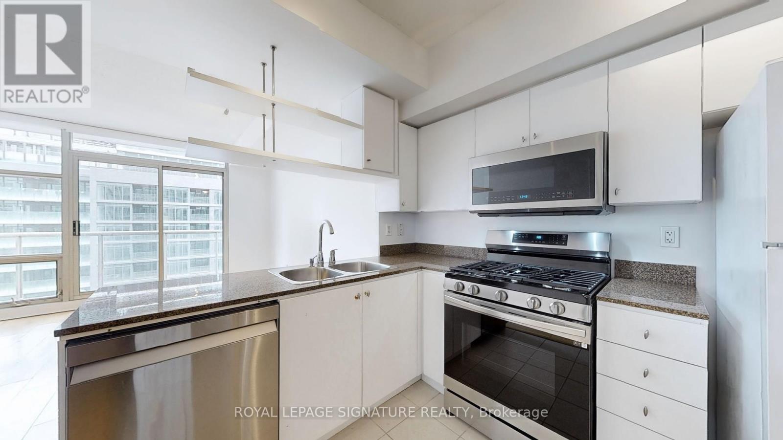 1105 - 10 Navy Wharf Court, Toronto, Ontario  M5V 3V2 - Photo 11 - C12558766