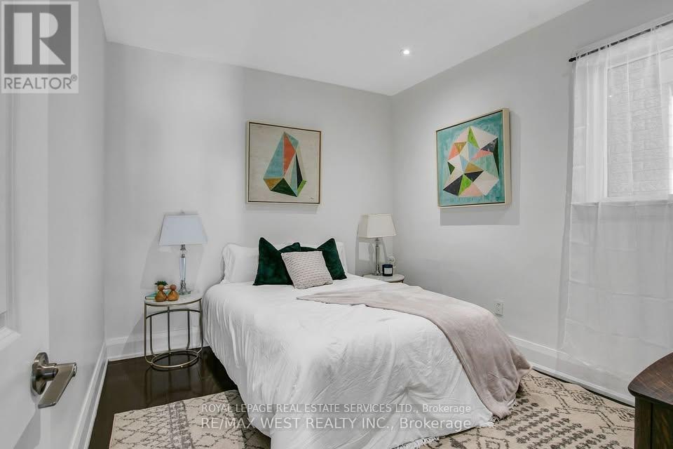 Main - 308 St Clarens Avenue, Toronto, Ontario  M6H 3W3 - Photo 6 - C12558804