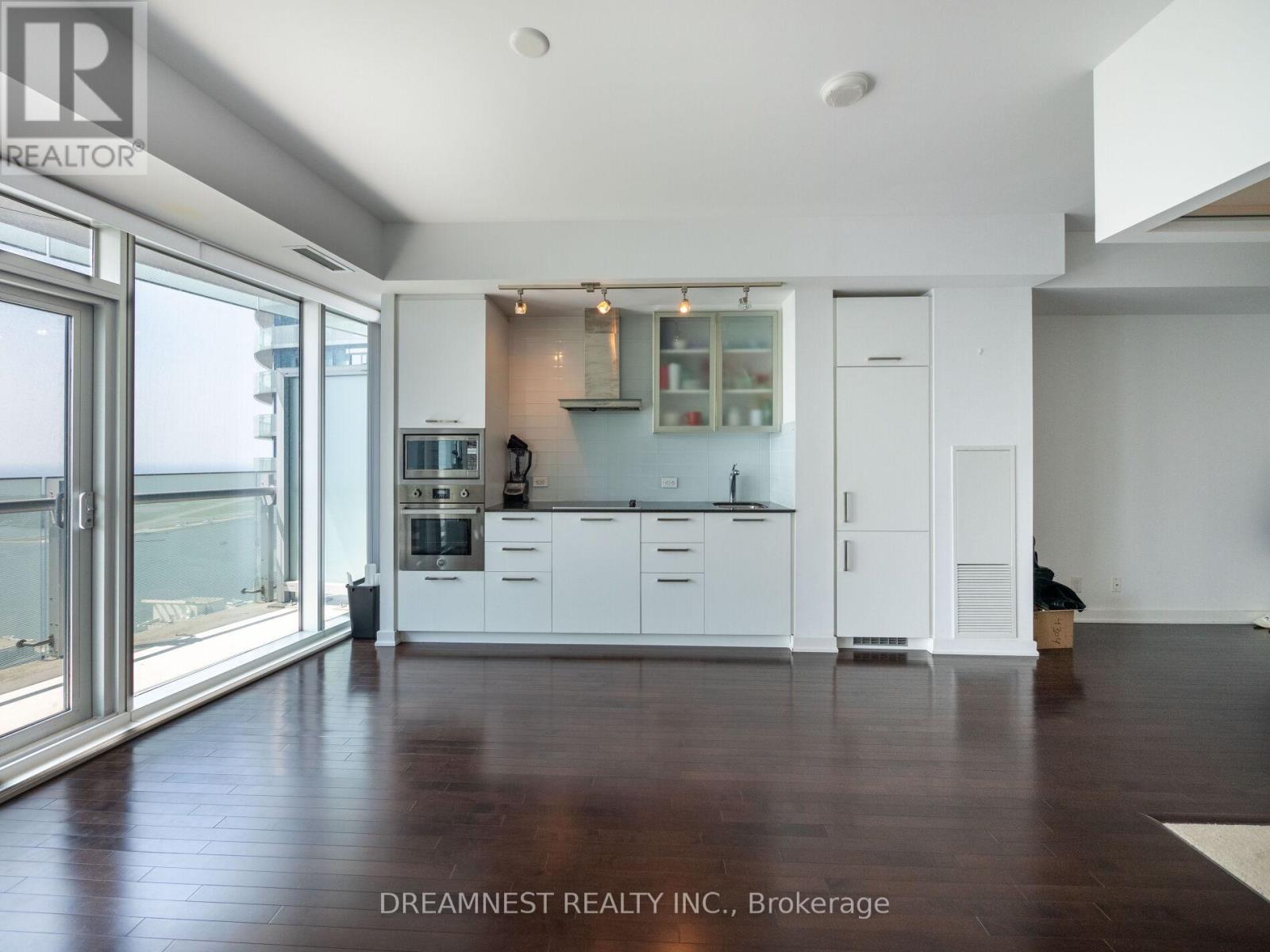 4304 - 14 York Street, Toronto, Ontario  M5J 2Z2 - Photo 10 - C12558808