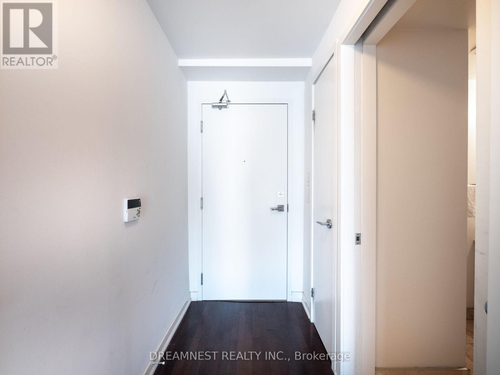 4304 - 14 York Street, Toronto, Ontario  M5J 2Z2 - Photo 6 - C12558808
