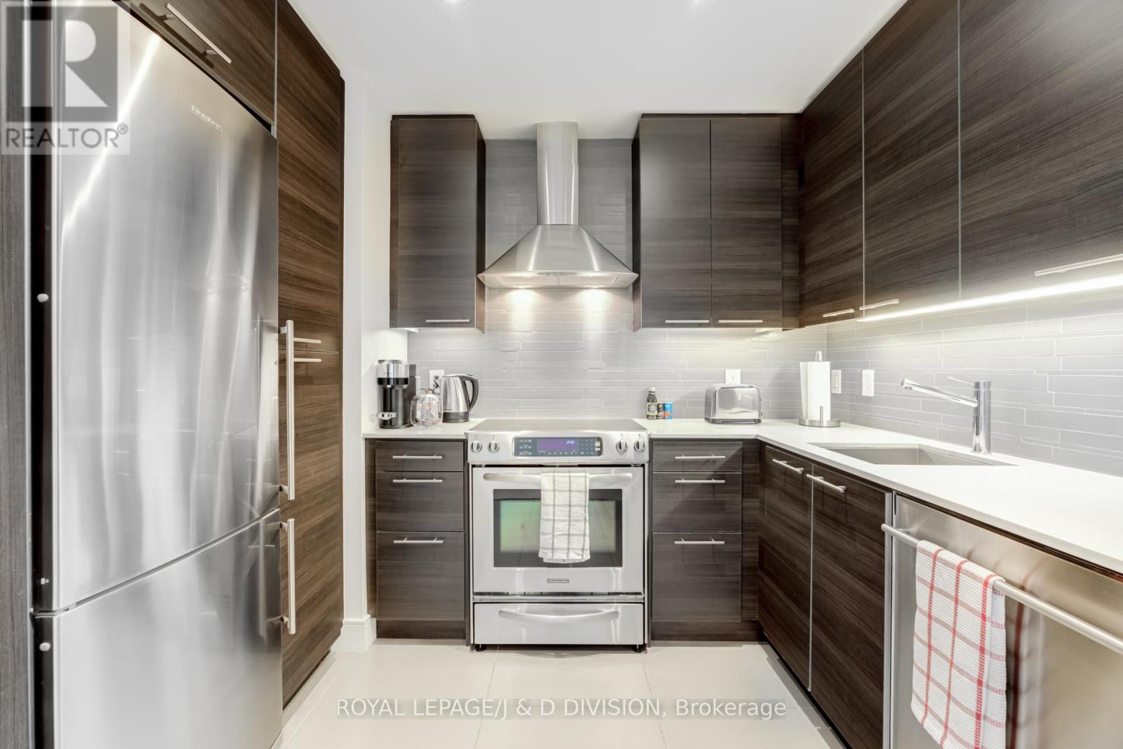 2905 - 1 Market Street, Toronto, Ontario  M5E 0A2 - Photo 10 - C12558882