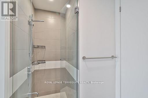 2709 - 197 Yonge Street, Toronto, Ontario  M5B 0C1 - Photo 7 - C12558894