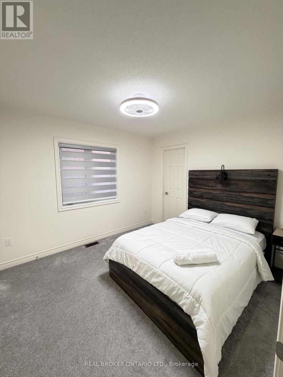 1207 Drinkle Crescent, Oshawa, Ontario  L1K 3G8 - Photo 25 - E12558752